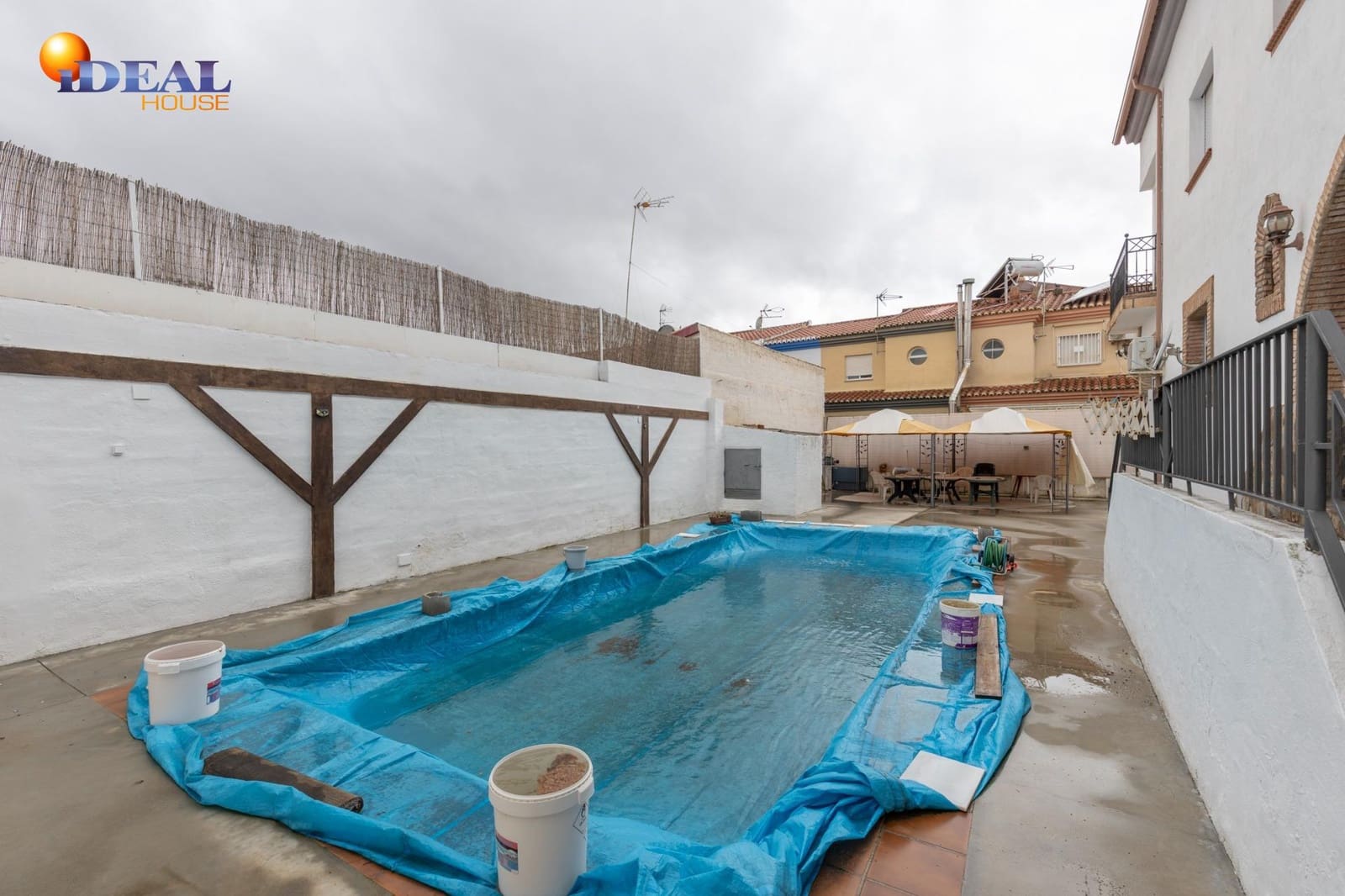 3 sovrum Radhus till salu i Ogijares med pool garage - 289 000 € (Ref: 9565112)