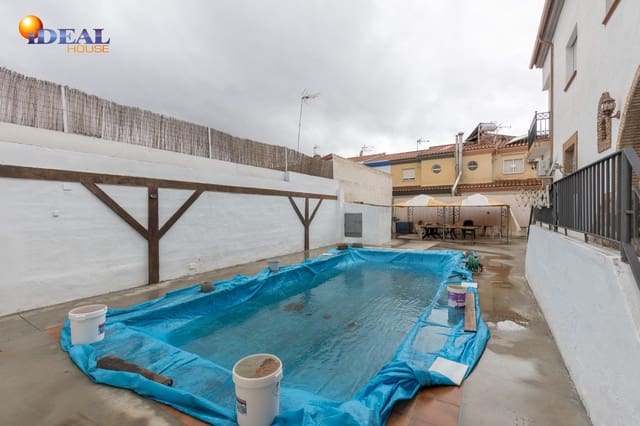 3 sovrum Radhus till salu i Ogíjares med pool garage - 289 000 € (Ref: 9565112)