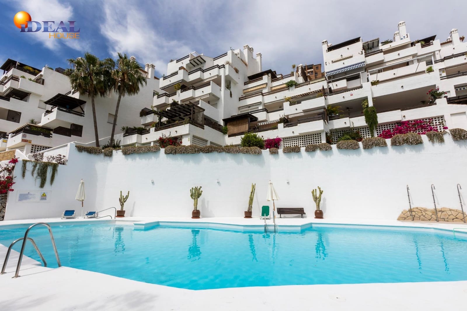 3 sovrum Lägenhet till salu i La Herradura med pool garage - 449 000 € (Ref: 9565113)