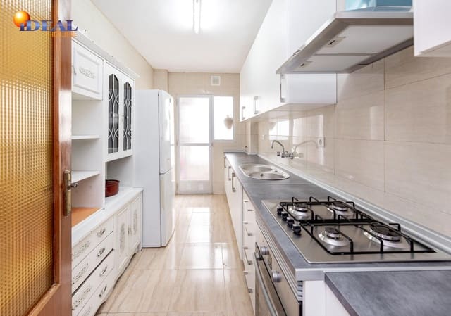 3 Zimmer Wohnung zu verkaufen in Maracena - 185.000 € (Ref: 9565114)