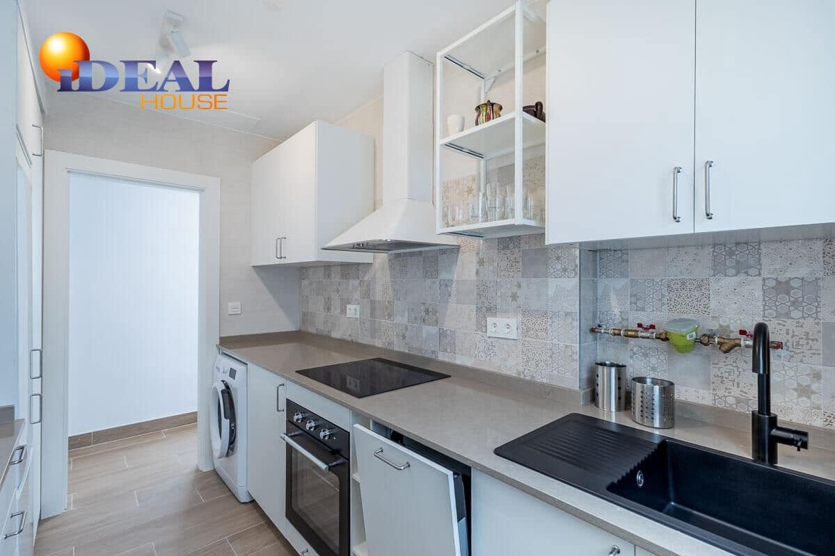 4 soveværelse Penthouse til salg i Granada by - € 390.000 (Ref: 9565115)