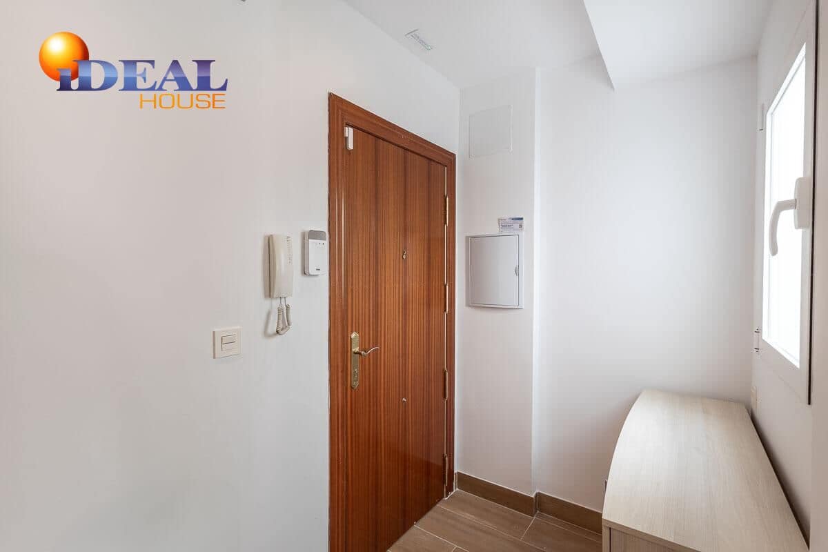 4 soveværelse Penthouse til salg i Granada by - € 390.000 (Ref: 9565115)