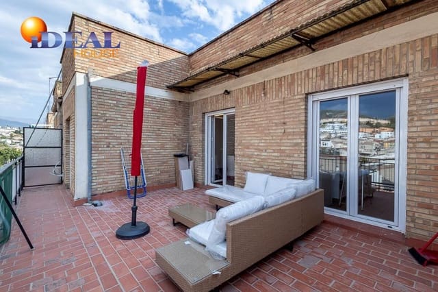 4 soverom Penthouse til salgs i Albaicin, Granada by - € 390 000 (Ref: 9565115)