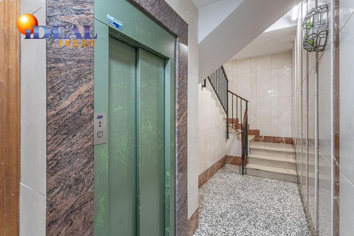 4 soveværelse Penthouse til salg i Granada by - € 390.000 (Ref: 9565115)