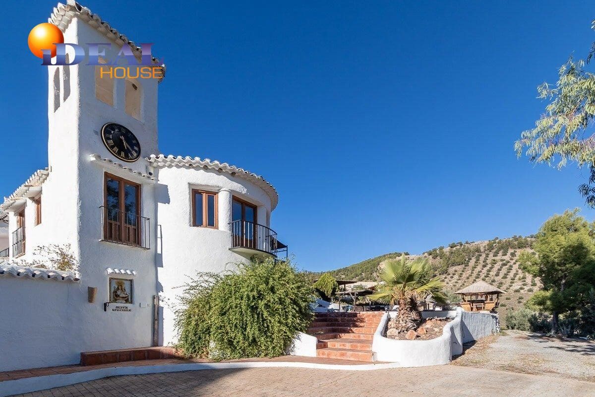 14 chambre Villa/Maison à vendre à Alcaudete avec piscine garage - 1 190 000 € (Ref: 9571104)