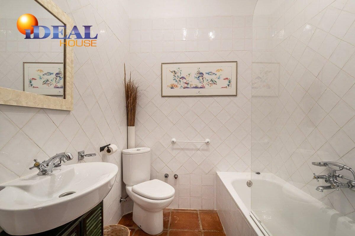 14 chambre Villa/Maison à vendre à Alcaudete avec piscine garage - 1 190 000 € (Ref: 9571104)