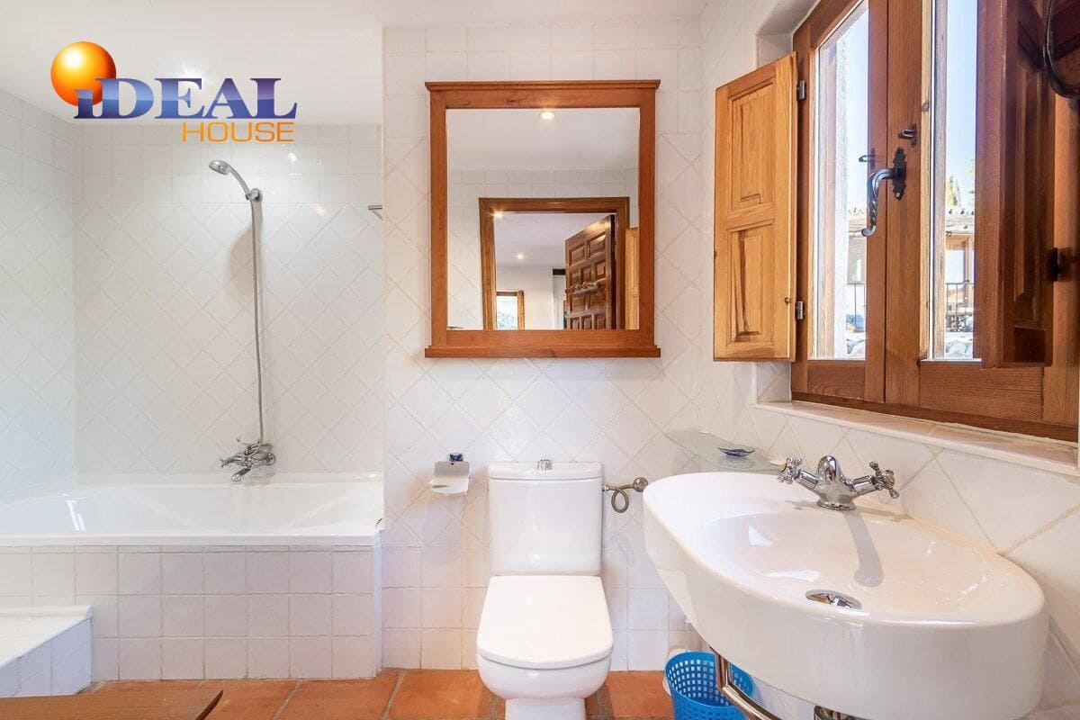 14 chambre Villa/Maison à vendre à Alcaudete avec piscine garage - 1 190 000 € (Ref: 9571104)