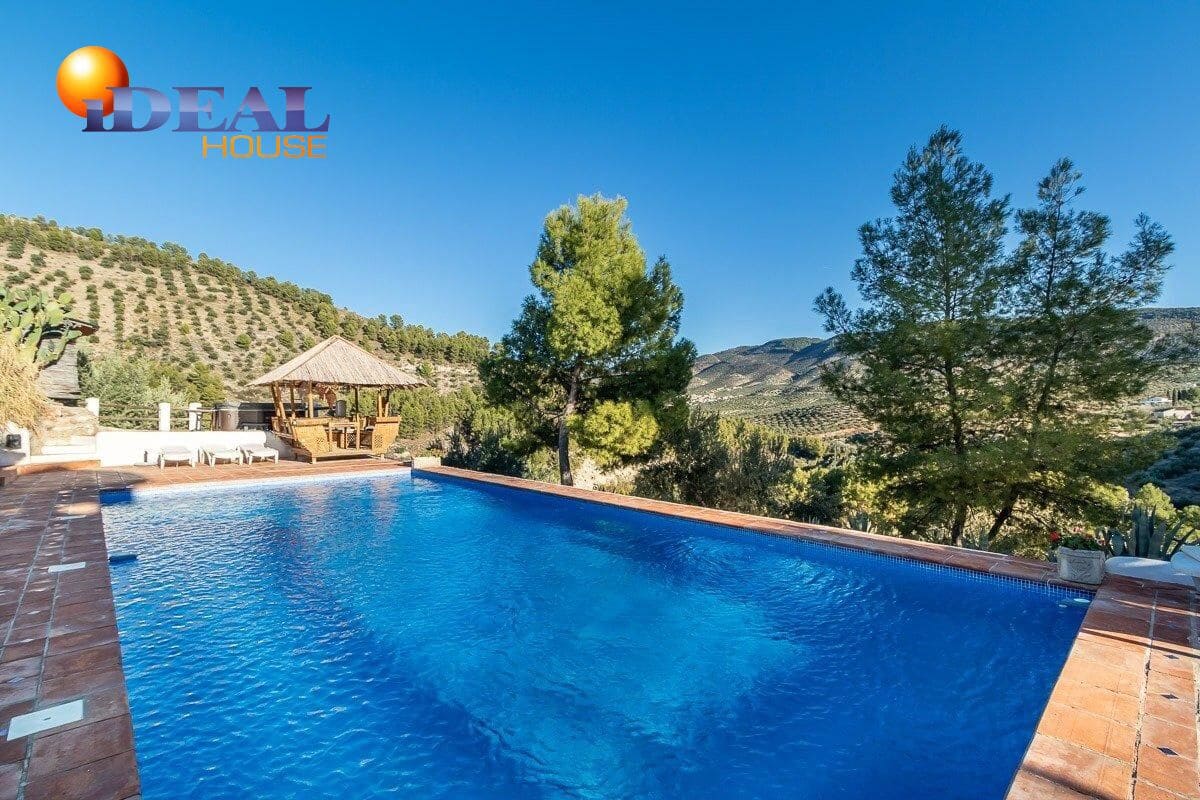 14 chambre Villa/Maison à vendre à Alcaudete avec piscine garage - 1 190 000 € (Ref: 9571104)