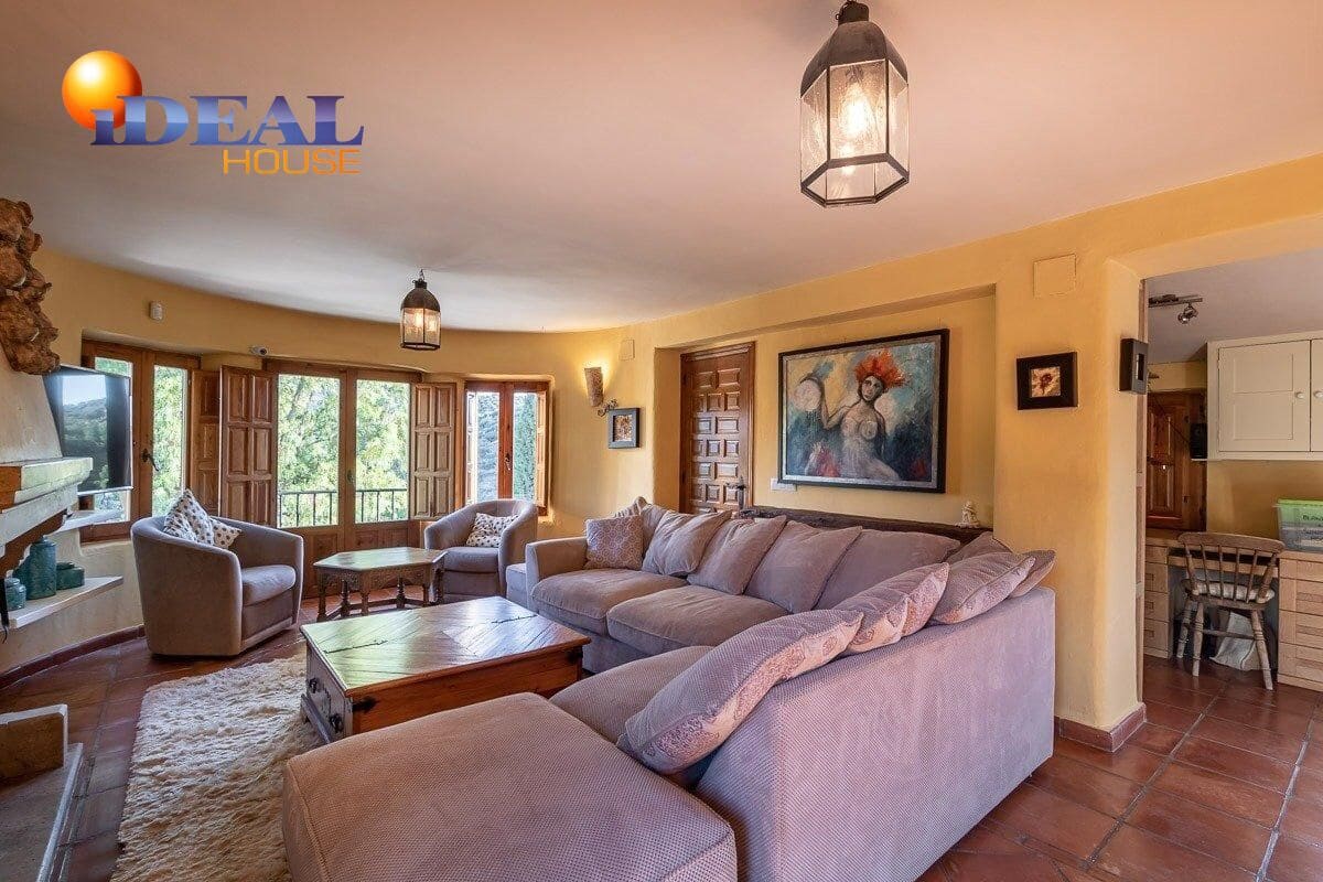 14 chambre Villa/Maison à vendre à Alcaudete avec piscine garage - 1 190 000 € (Ref: 9571104)