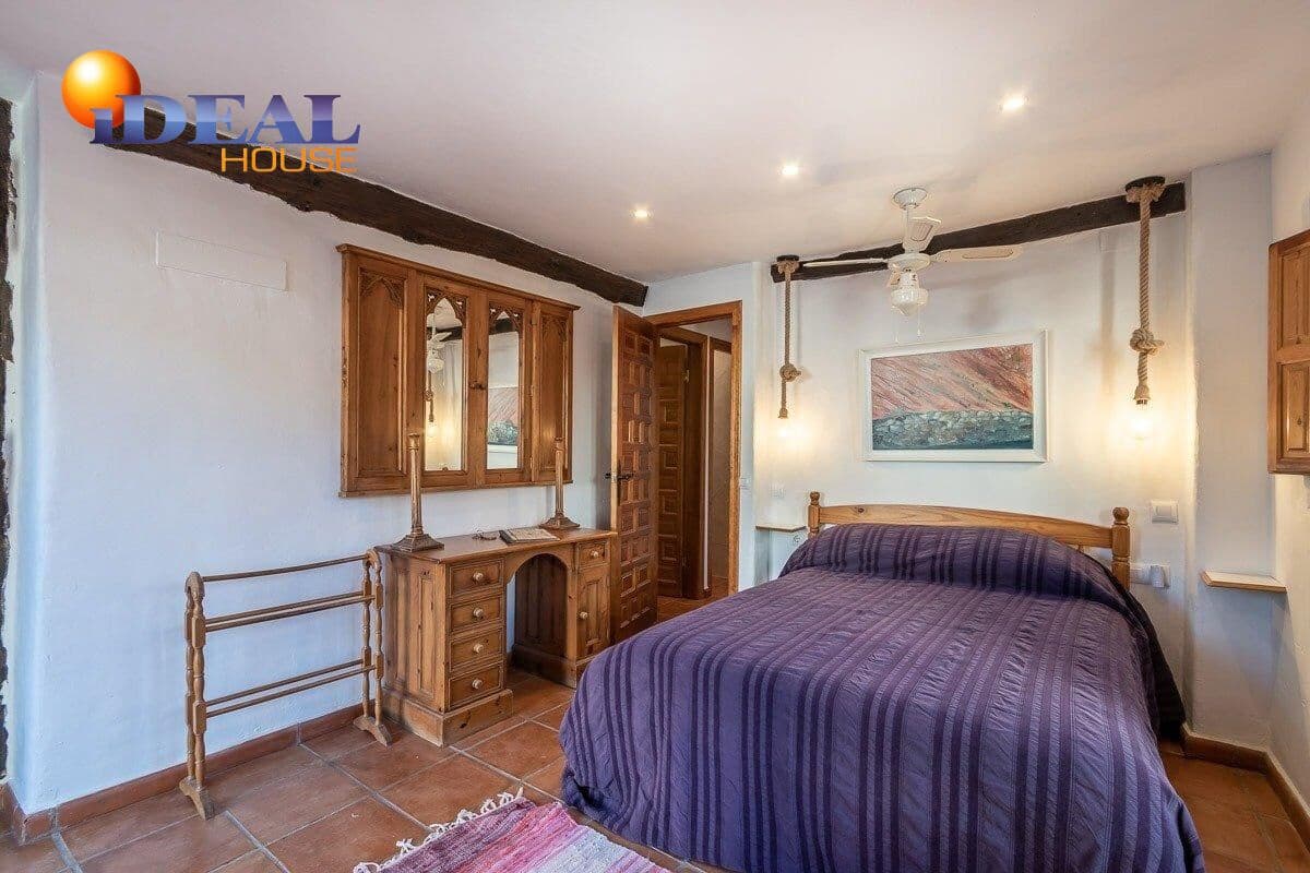 14 chambre Villa/Maison à vendre à Alcaudete avec piscine garage - 1 190 000 € (Ref: 9571104)