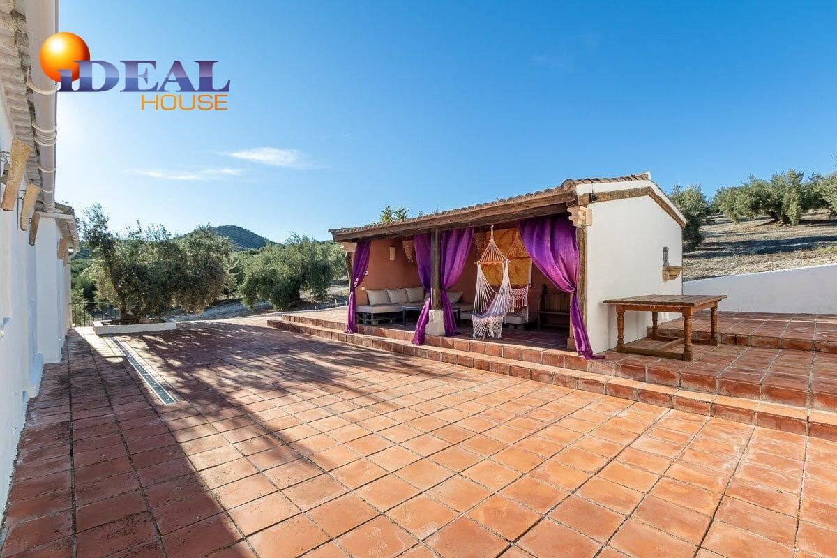 14 chambre Villa/Maison à vendre à Alcaudete avec piscine garage - 1 190 000 € (Ref: 9571104)