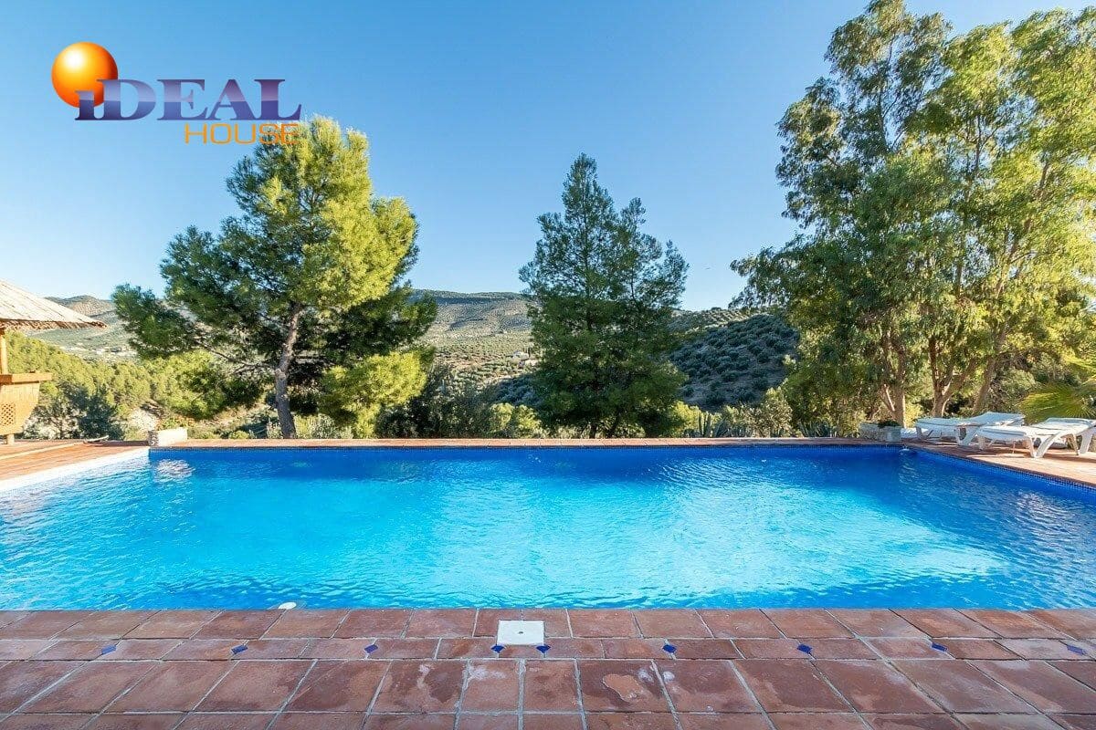 14 chambre Villa/Maison à vendre à Alcaudete avec piscine garage - 1 190 000 € (Ref: 9571104)