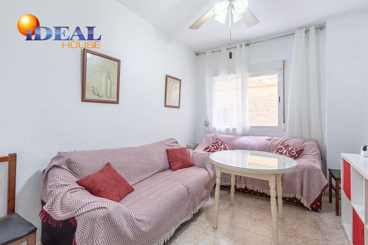 3 soveværelse Lejlighed til salg i Granada by - € 230.000 (Ref: 9571105)