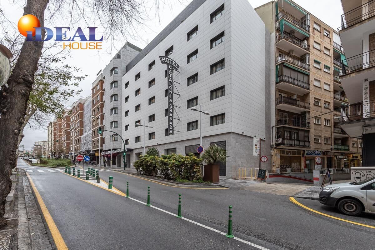 3 soveværelse Lejlighed til salg i Granada by - € 230.000 (Ref: 9571105)