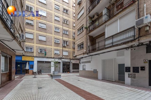 3 soveværelse Lejlighed til salg i Granada by - € 230.000 (Ref: 9571105)