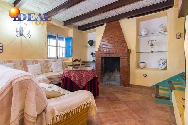 5 slaapkamer Villa te koop in Huétor Tájar met zwembad - € 450.000 (Ref: 9571106)