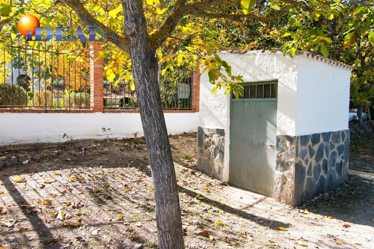 5 sovrum Villa till salu i Huetor Tajar med pool - 450 000 € (Ref: 9571106)