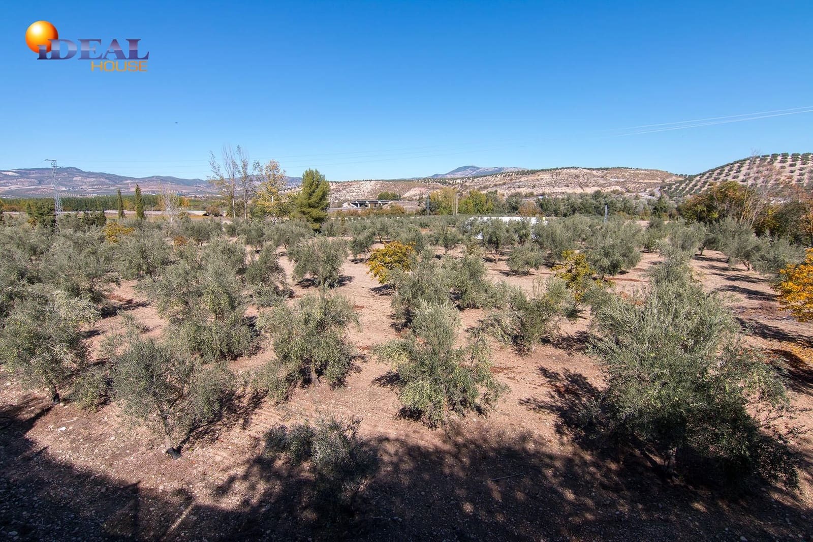 5 sovrum Villa till salu i Huetor Tajar med pool - 450 000 € (Ref: 9571106)