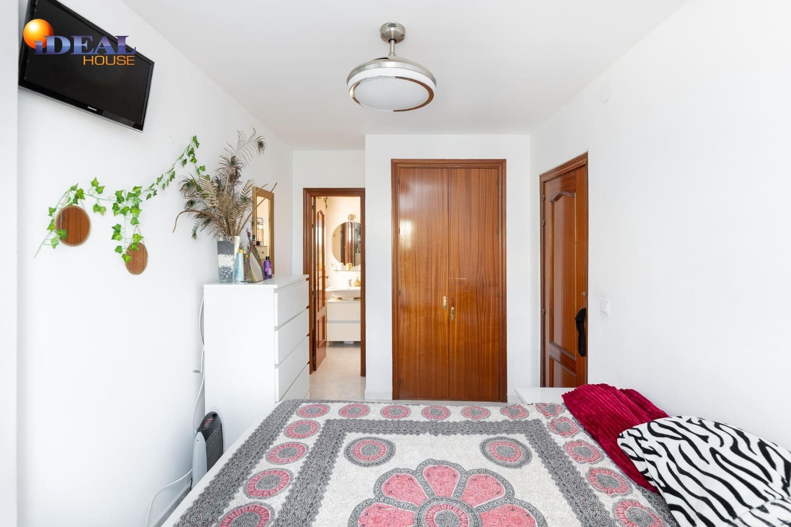 3 sovrum Radhus till salu i Cenes de la Vega med pool - 199 000 € (Ref: 9571107)