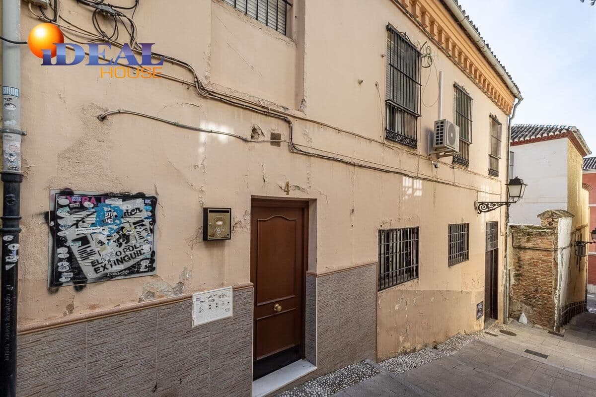 2 soveværelse Lejlighed til salg i Granada by - € 375.000 (Ref: 9571108)