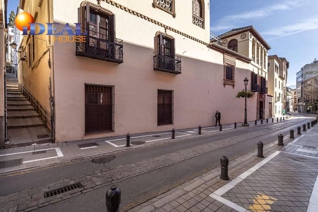 2 soveværelse Lejlighed til salg i Granada by - € 375.000 (Ref: 9571108)