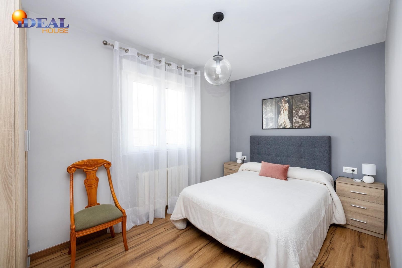 4 sovrum Villa till salu i La Zubia med pool - 375 000 € (Ref: 9571110)