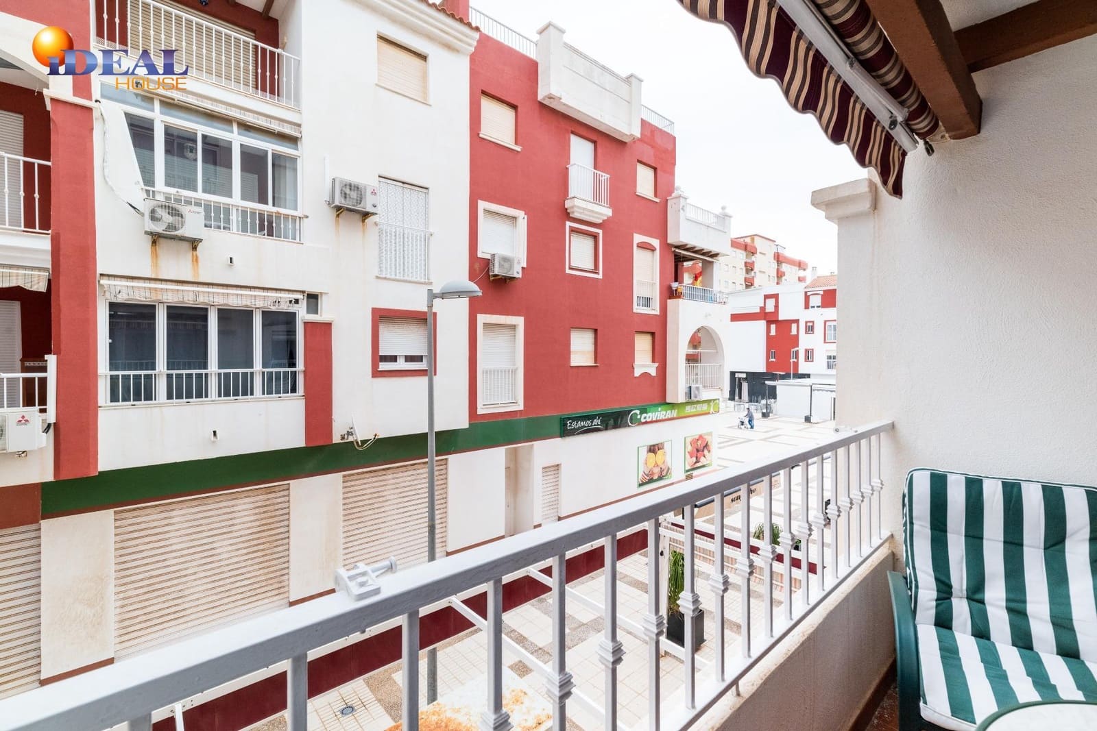 2 bedroom Flat for sale in Calahonda - € 175,000 (Ref: 9582893)
