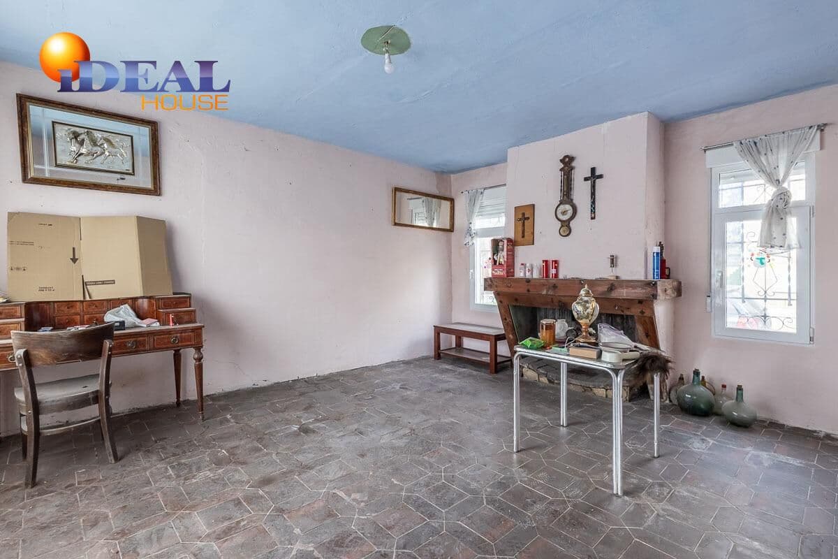 4 slaapkamer Rijtjeshuis te koop in Granada stad met garage - € 348.000 (Ref: 9586382)