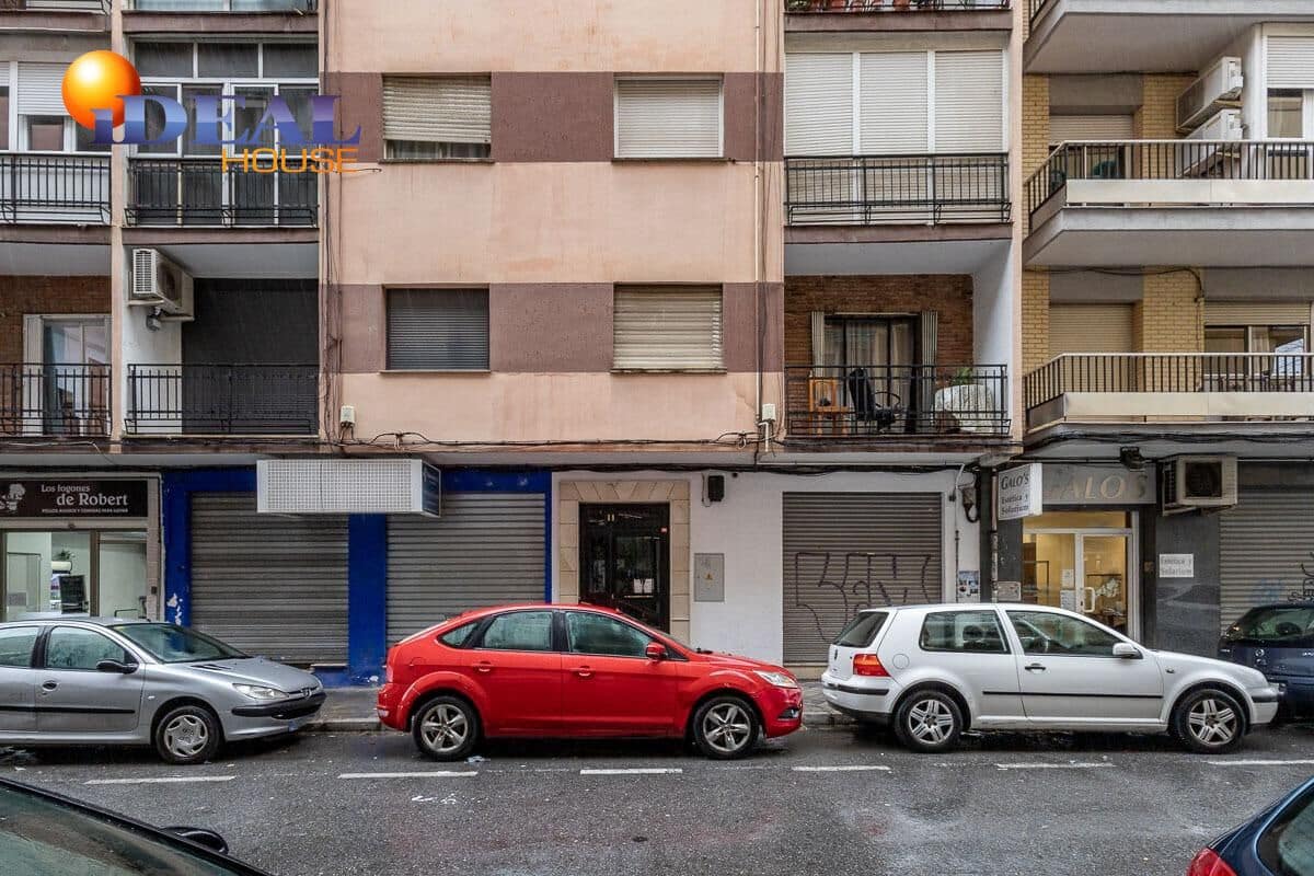 3 sovrum Lägenhet till salu i Granada stad - 235 000 € (Ref: 9586383)