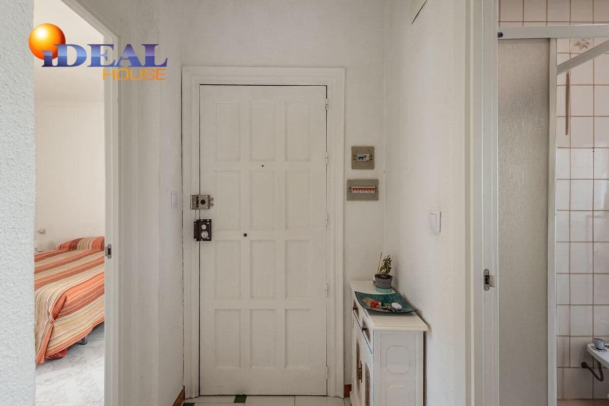 3 Zimmer Wohnung zu verkaufen in Granada Stadt - 195.000 € (Ref: 9591200)