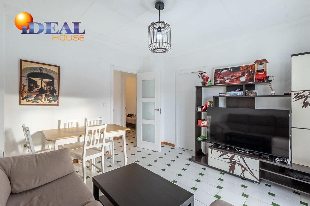 3 Zimmer Wohnung zu verkaufen in Granada Stadt - 195.000 € (Ref: 9591200)