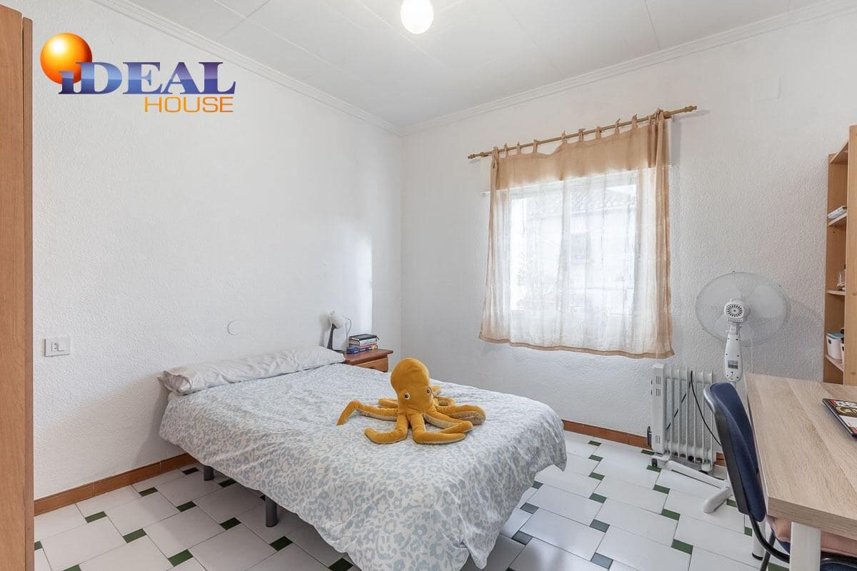 3 Zimmer Wohnung zu verkaufen in Granada Stadt - 195.000 € (Ref: 9591200)