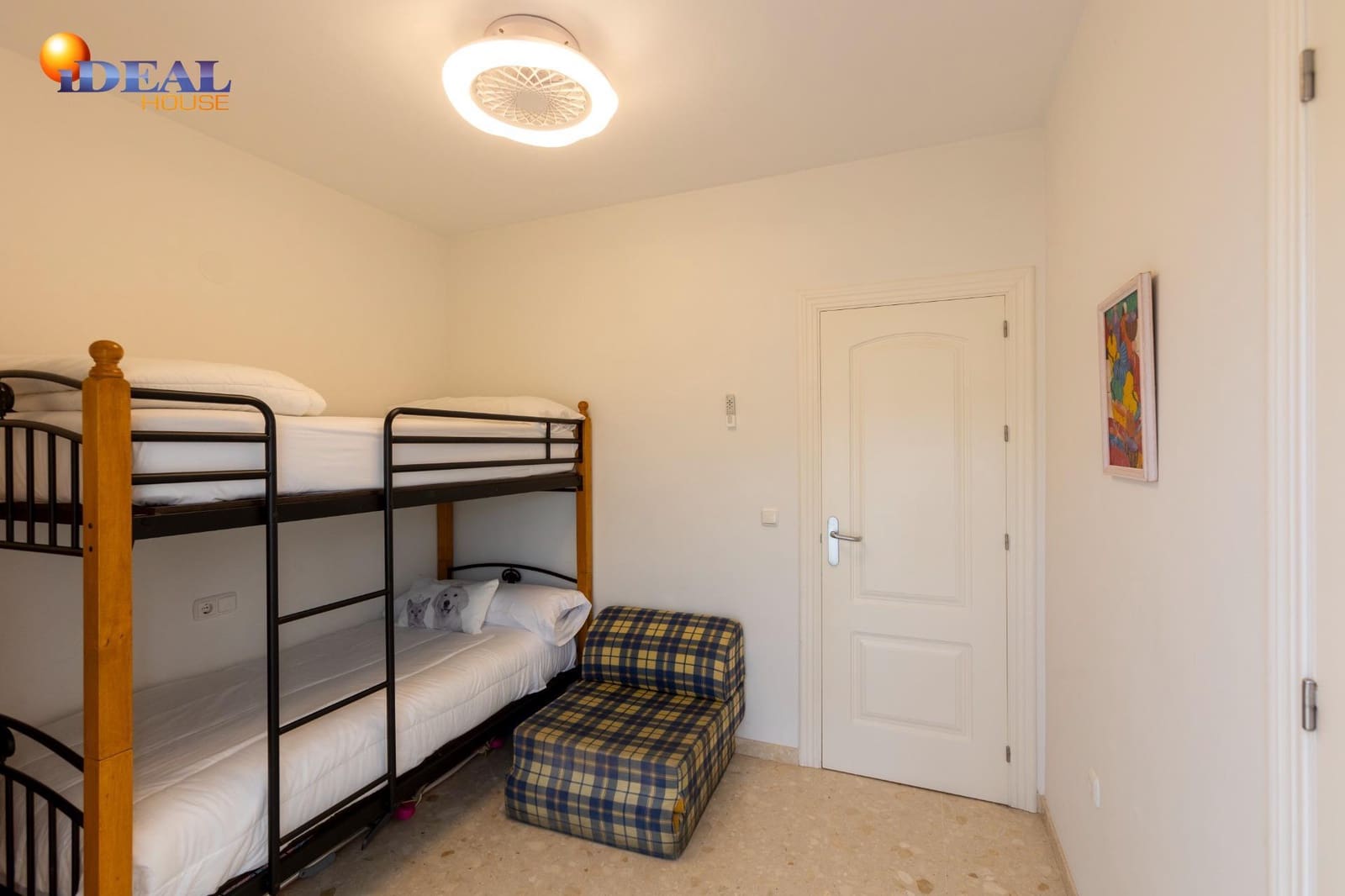 2 bedroom Penthouse for sale in Motril with pool garage - € 367,000 (Ref: 9591202)