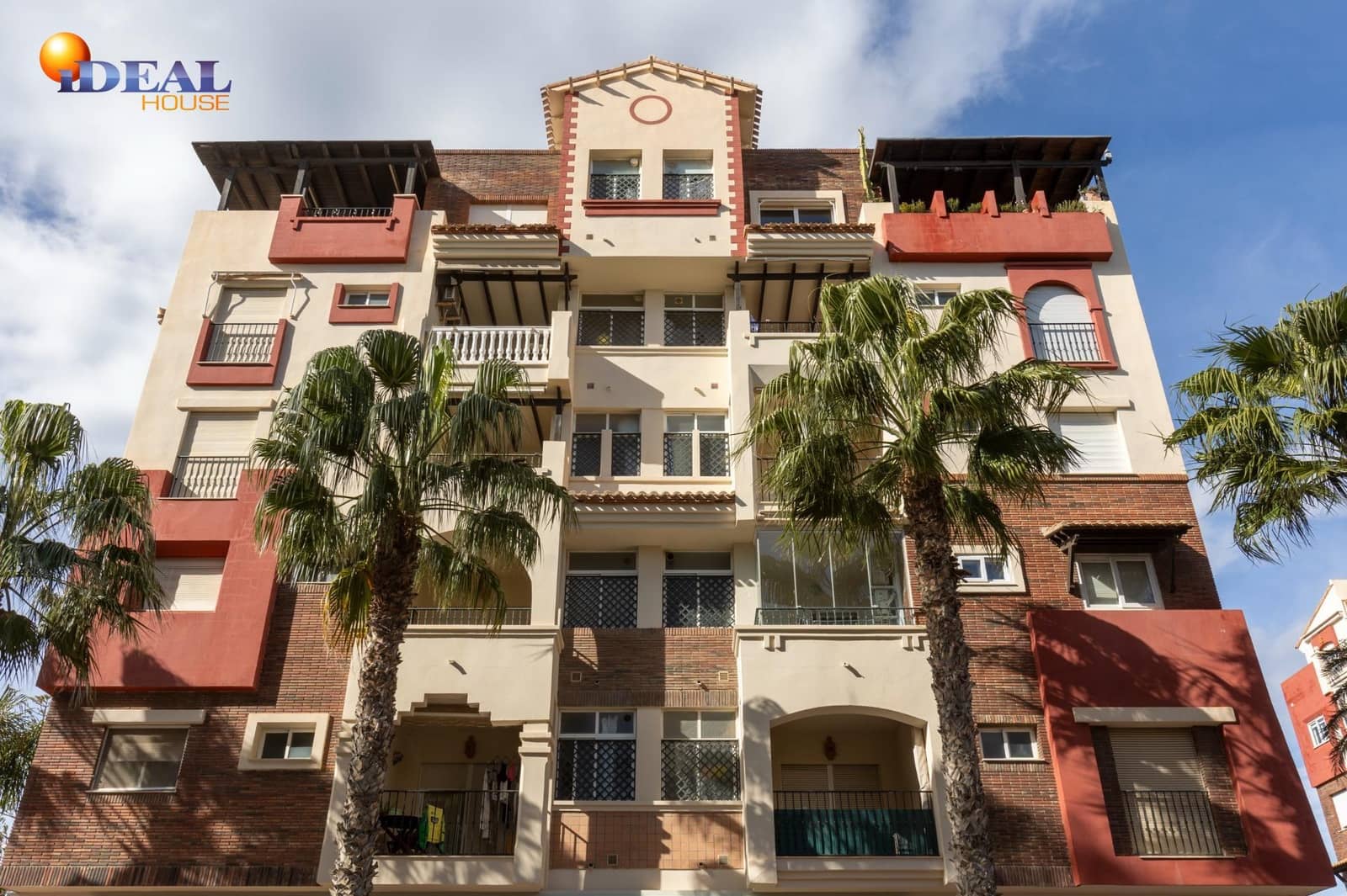 2 bedroom Penthouse for sale in Motril with pool garage - € 367,000 (Ref: 9591202)