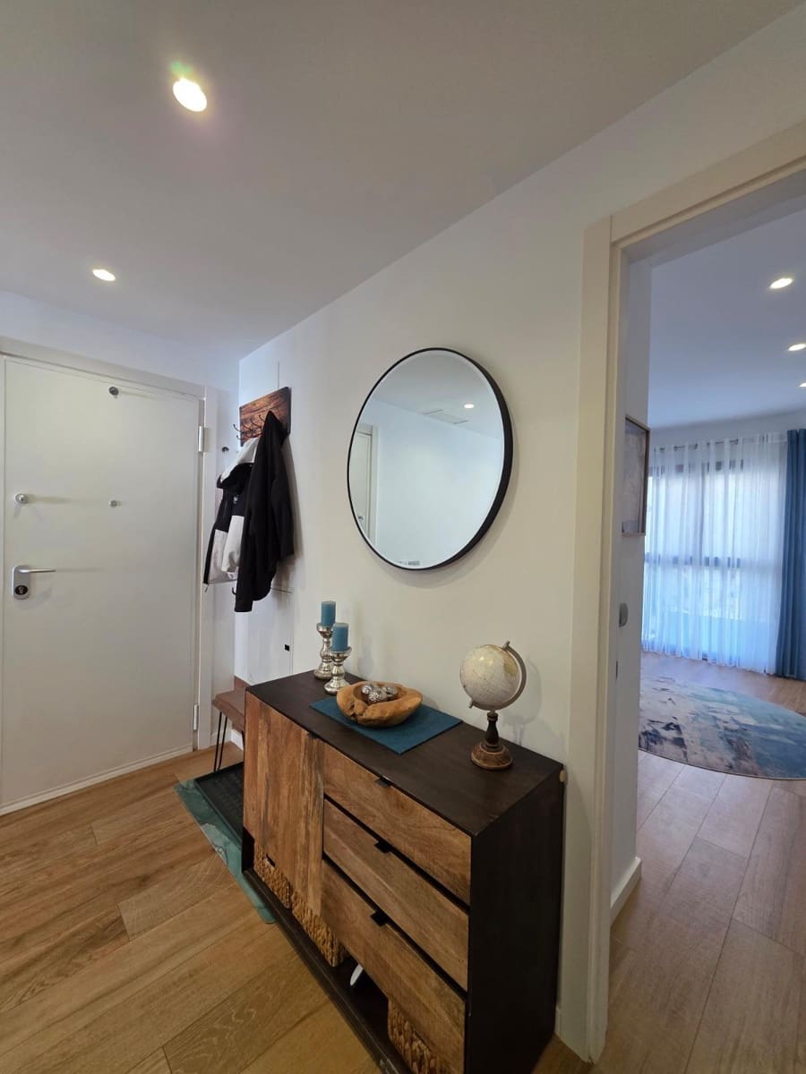 2 slaapkamer Strandappartement te koop in La Alcaidesa met zwembad garage - € 725.000 (Ref: 10094959)