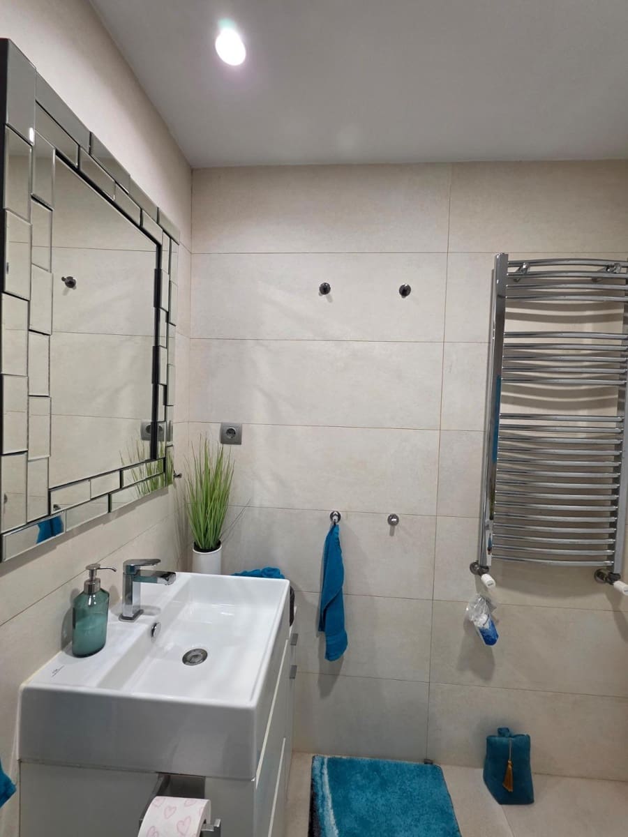2 slaapkamer Strandappartement te koop in La Alcaidesa met zwembad garage - € 725.000 (Ref: 10094959)