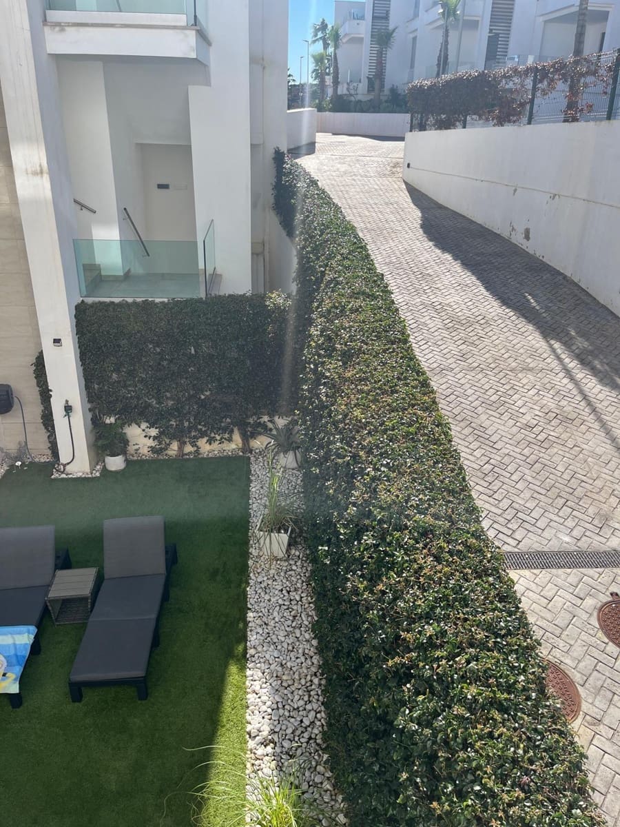 2 slaapkamer Strandappartement te koop in La Alcaidesa met zwembad garage - € 725.000 (Ref: 10094959)