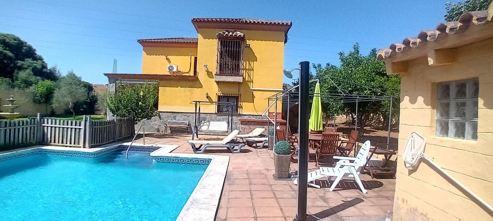 4 sypialnia Dom na sprzedaż w San Roque z basenem - 540 000 € (Ref: 10094967)
