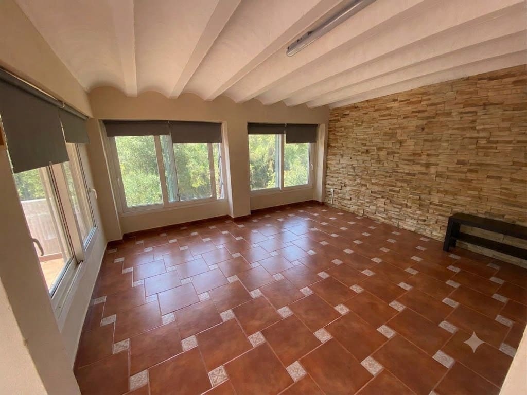 4 sypialnia Dom na sprzedaż w Los Barrios - 460 000 € (Ref: 10095376)