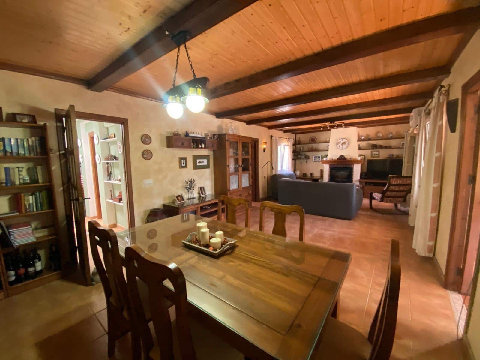 4 sypialnia Dom na sprzedaż w Los Barrios - 460 000 € (Ref: 10095376)