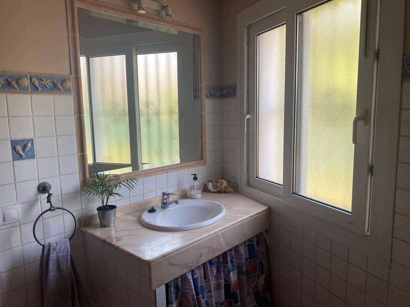 4 sypialnia Dom na sprzedaż w Los Barrios - 460 000 € (Ref: 10095376)