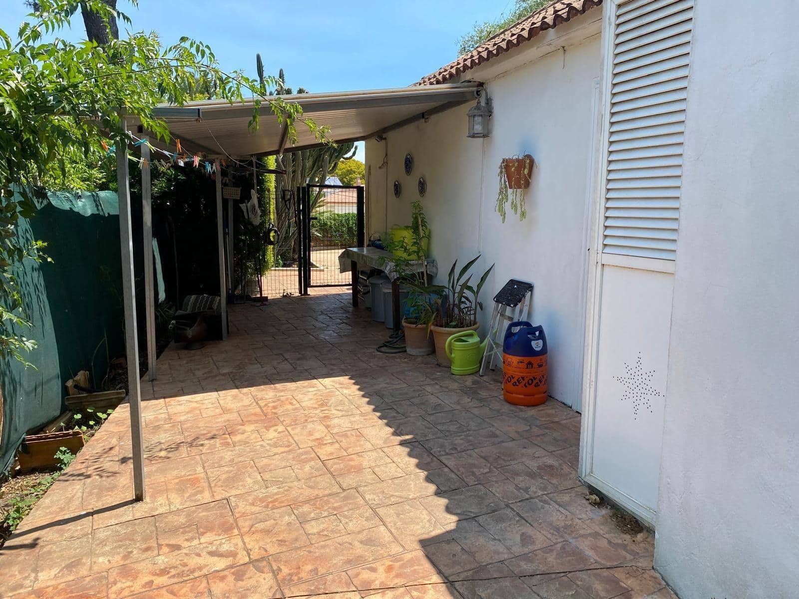 4 sypialnia Dom na sprzedaż w Los Barrios - 460 000 € (Ref: 10095376)