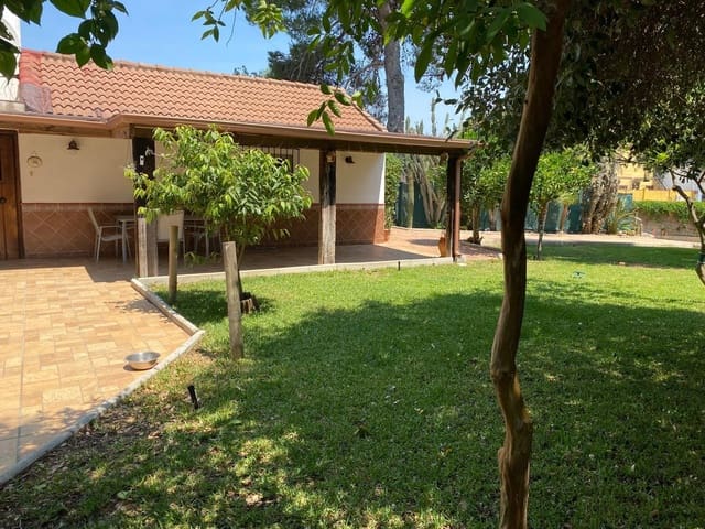 4 sypialnia Dom na sprzedaż w Los Barrios - 460 000 € (Ref: 10095376)