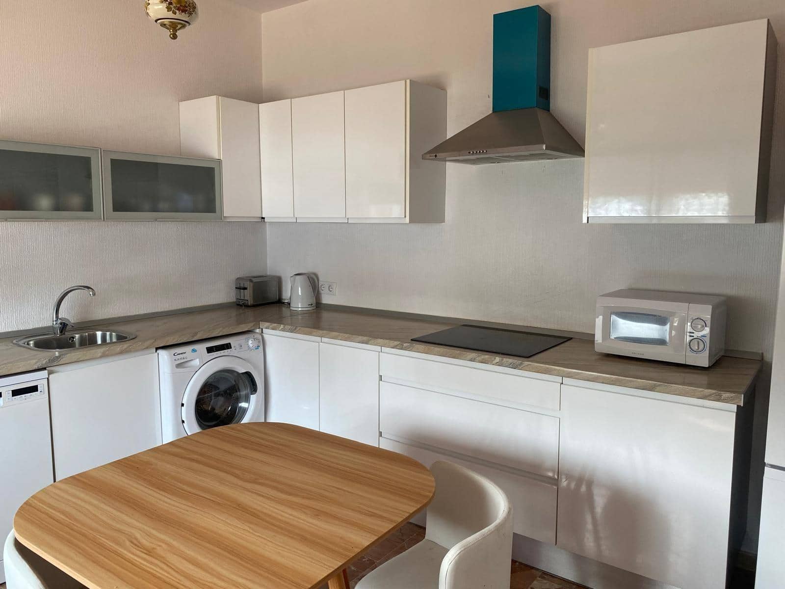 7 bedroom Villa for sale in Algeciras with pool garage - € 550,000 (Ref: 10120276)
