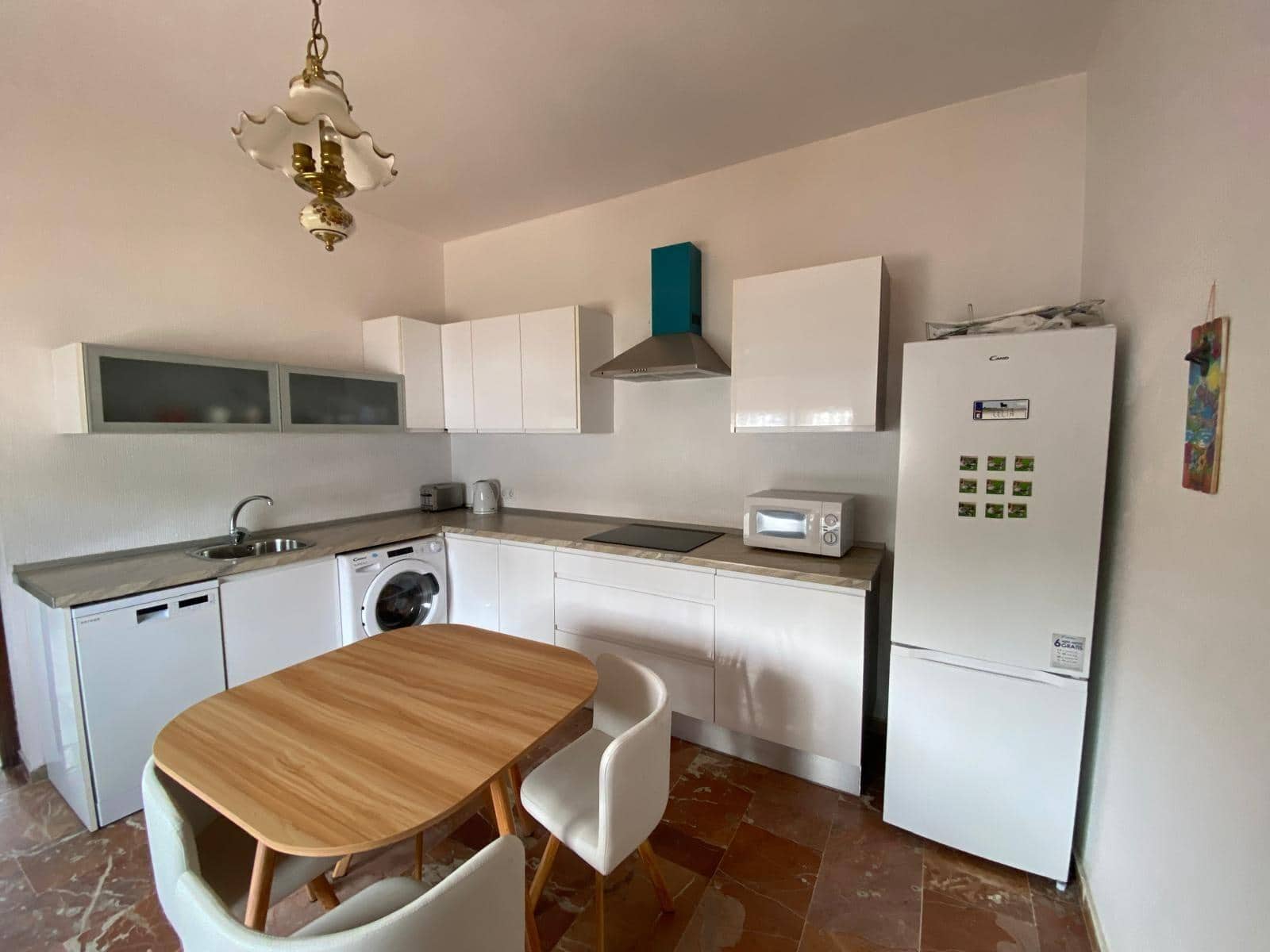 7 bedroom Villa for sale in Algeciras with pool garage - € 550,000 (Ref: 10120276)
