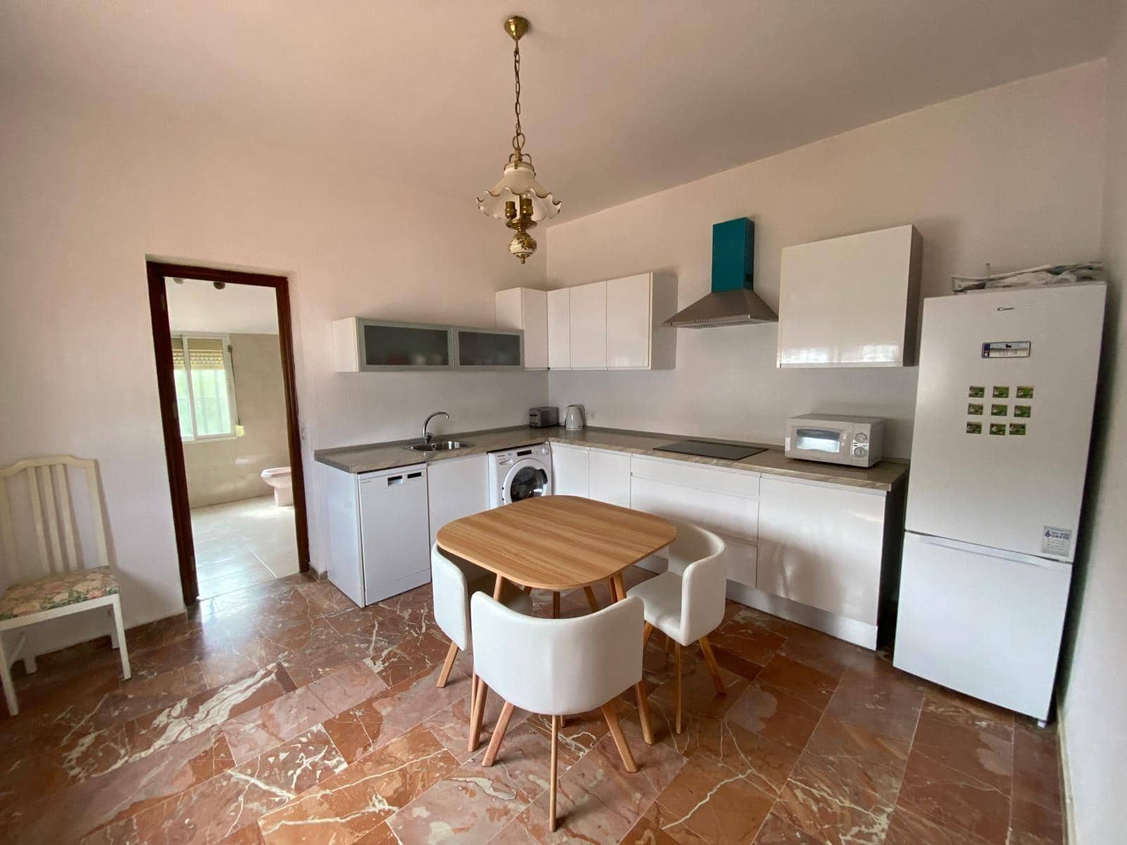 7 bedroom Villa for sale in Algeciras with pool garage - € 550,000 (Ref: 10120276)