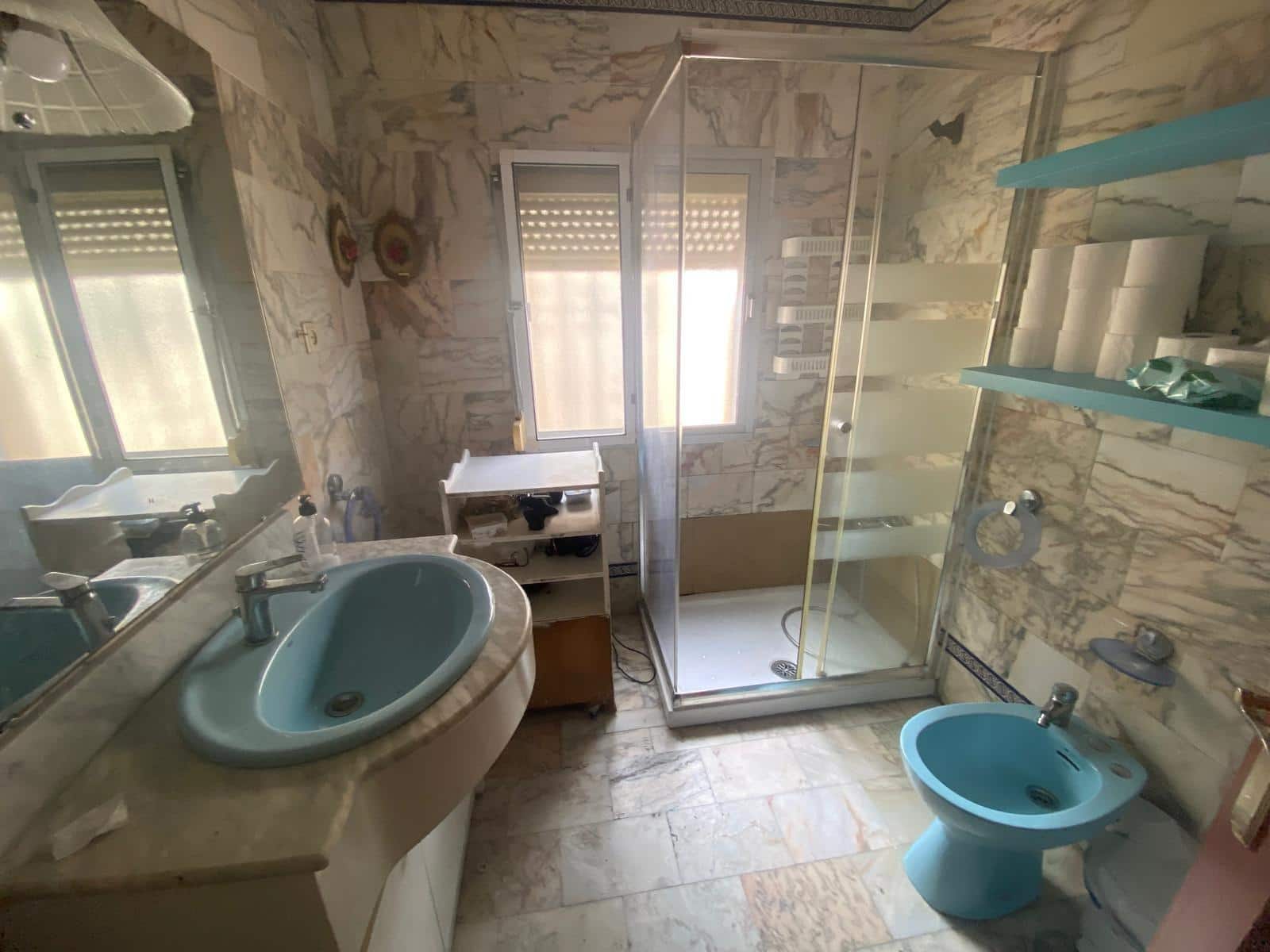 7 bedroom Villa for sale in Algeciras with pool garage - € 550,000 (Ref: 10120276)