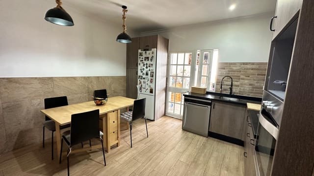 5 camera da letto Villetta a Schiera in vendita in San Pedro - Gabriel Miró - María Guerrero, La Línea de la Concepción con piscina - 434.900 € (Rif: 10120499)