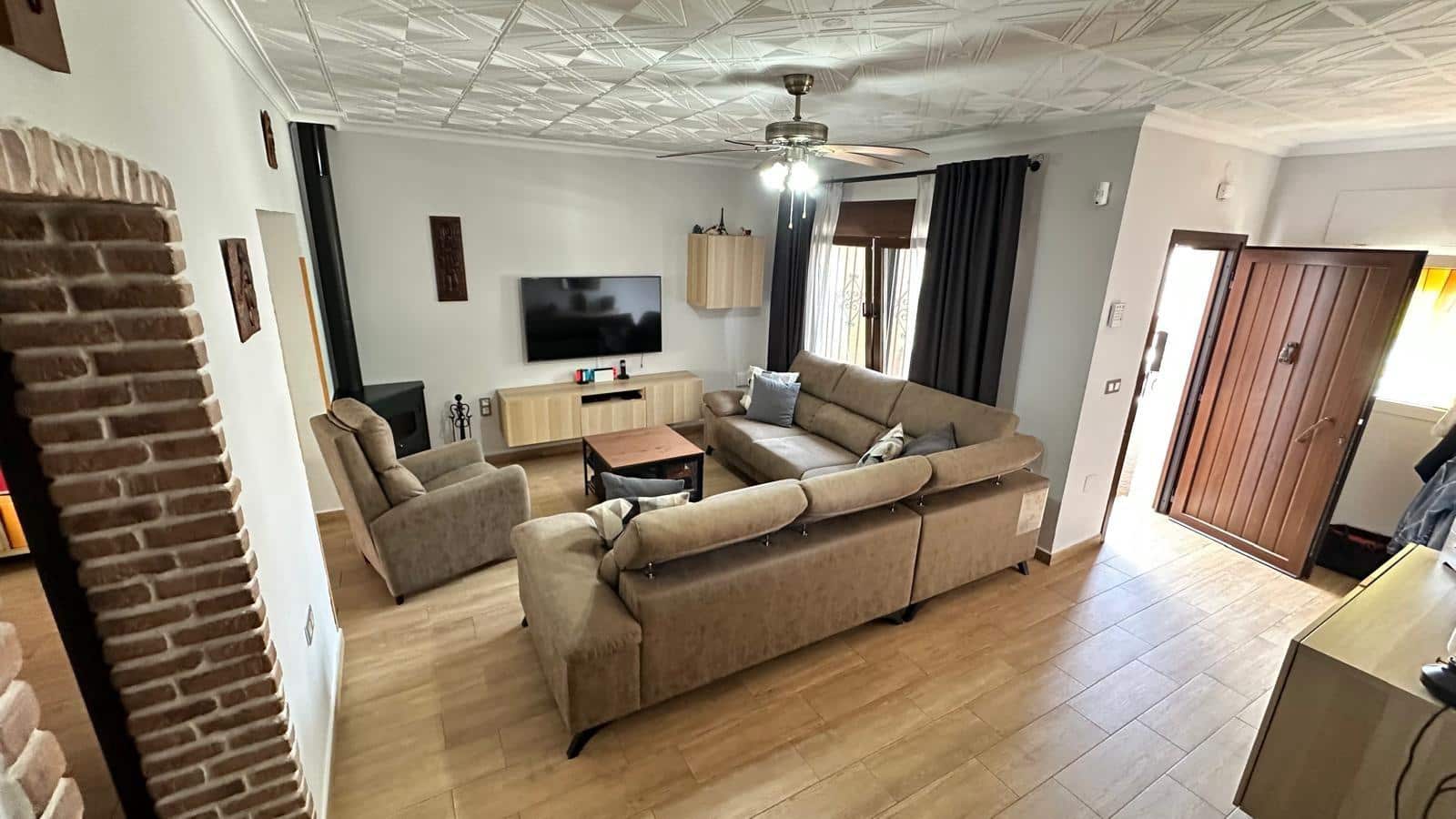 5 camera da letto Villetta a Schiera in vendita in La Linea de la Concepcion con piscina - 434.900 € (Rif: 10120499)