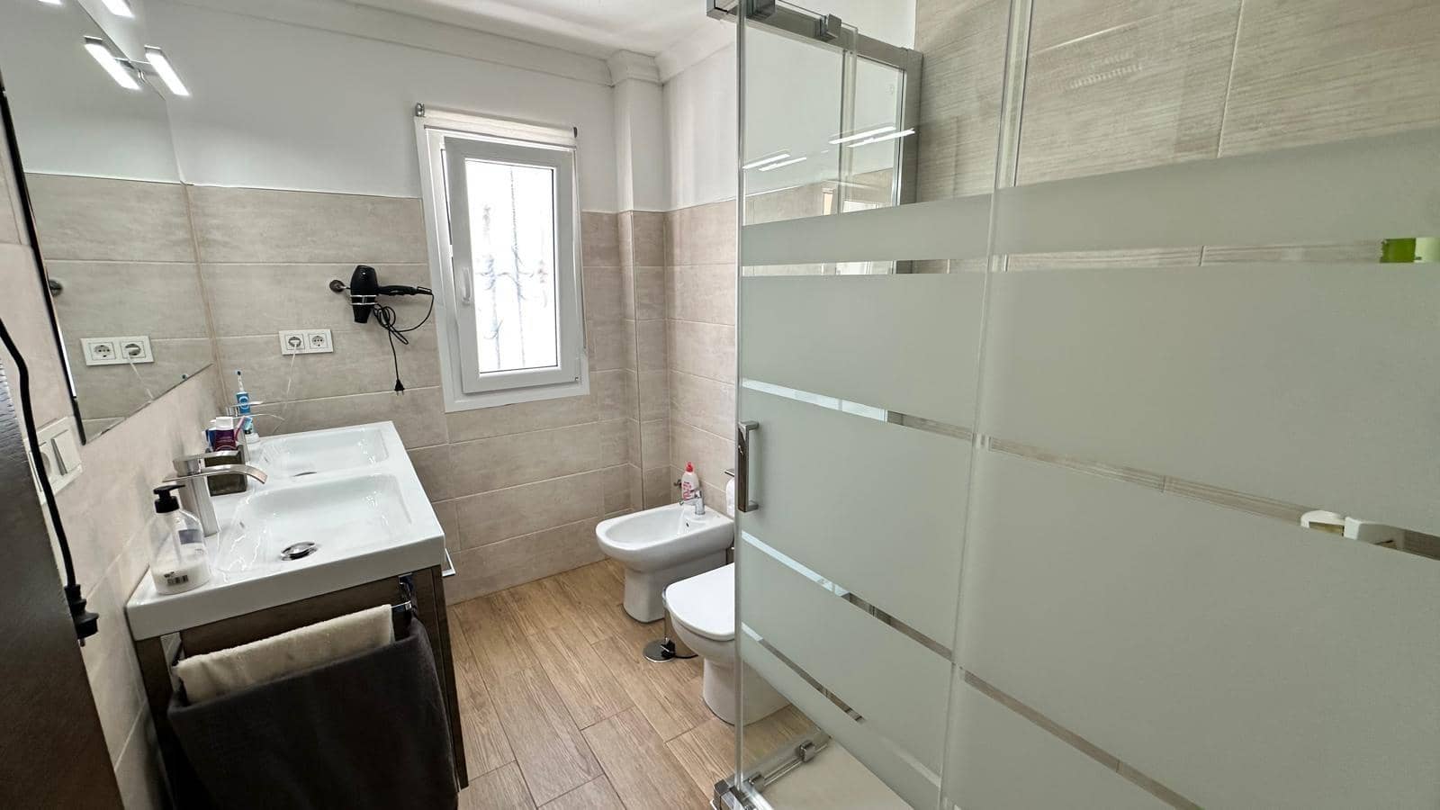 5 camera da letto Villetta a Schiera in vendita in La Linea de la Concepcion con piscina - 434.900 € (Rif: 10120499)